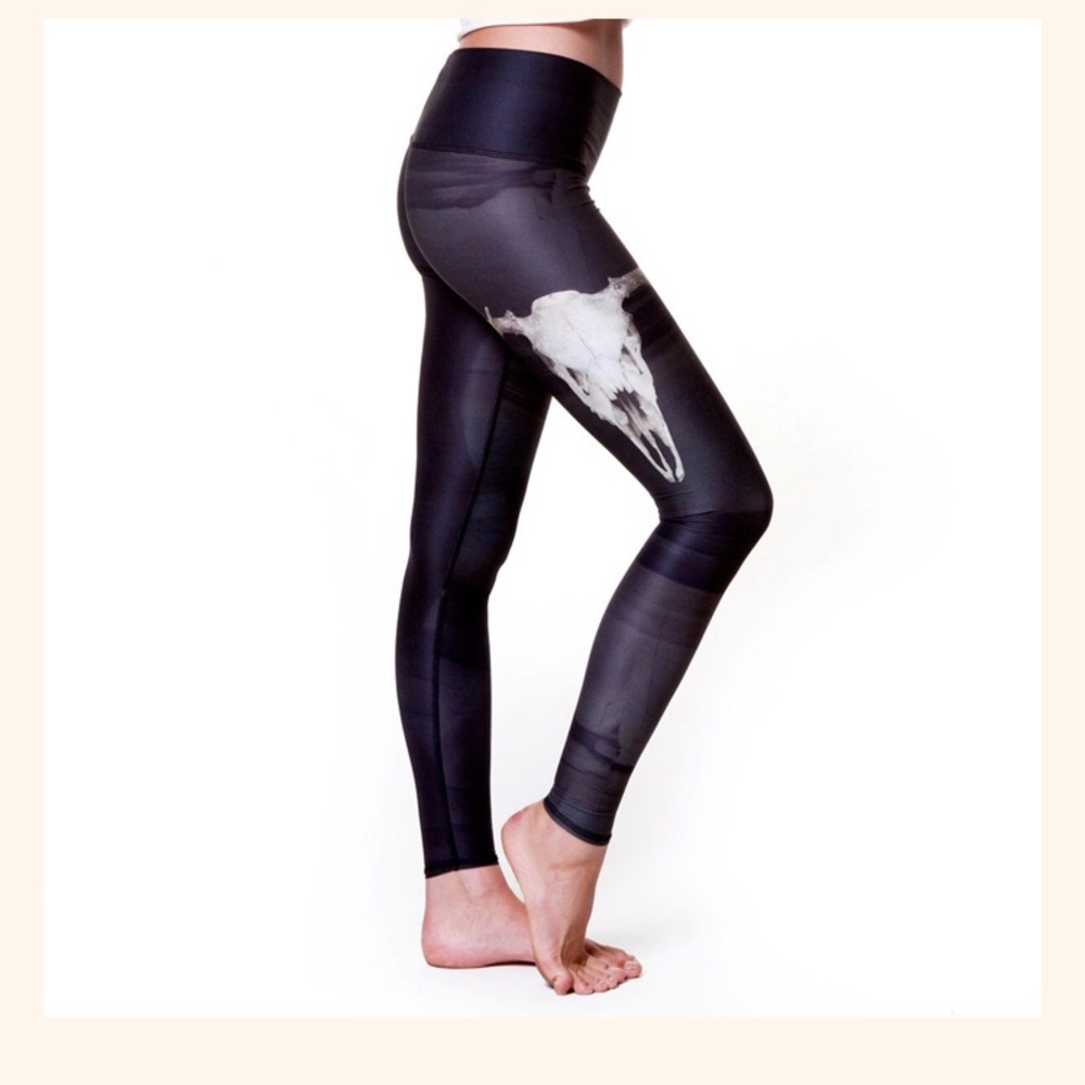 Teeki “Deer Medicine” Hot Pant Legging